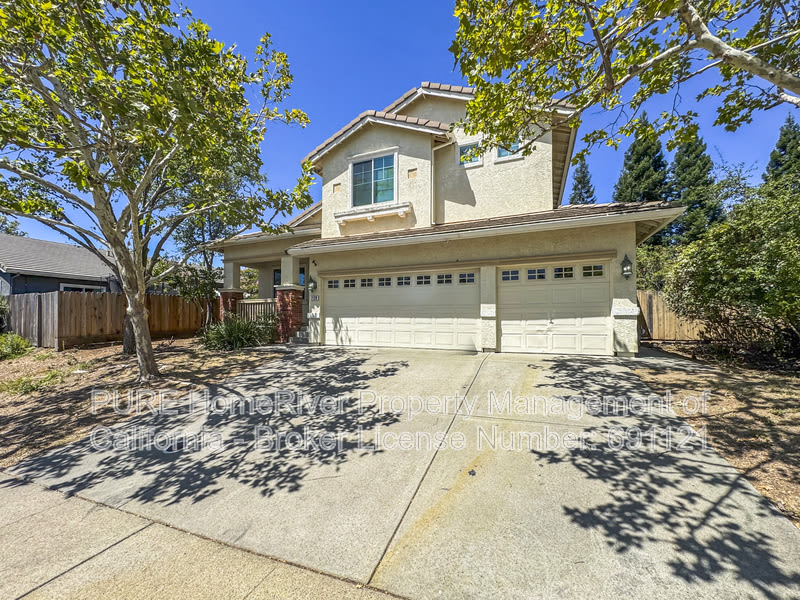 2128 Topham Court – photo 1