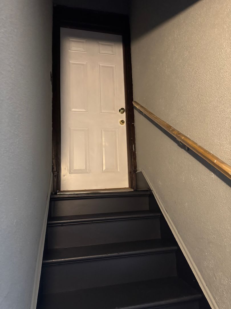 2 bedroom 1 bath second floor unit – photo 3