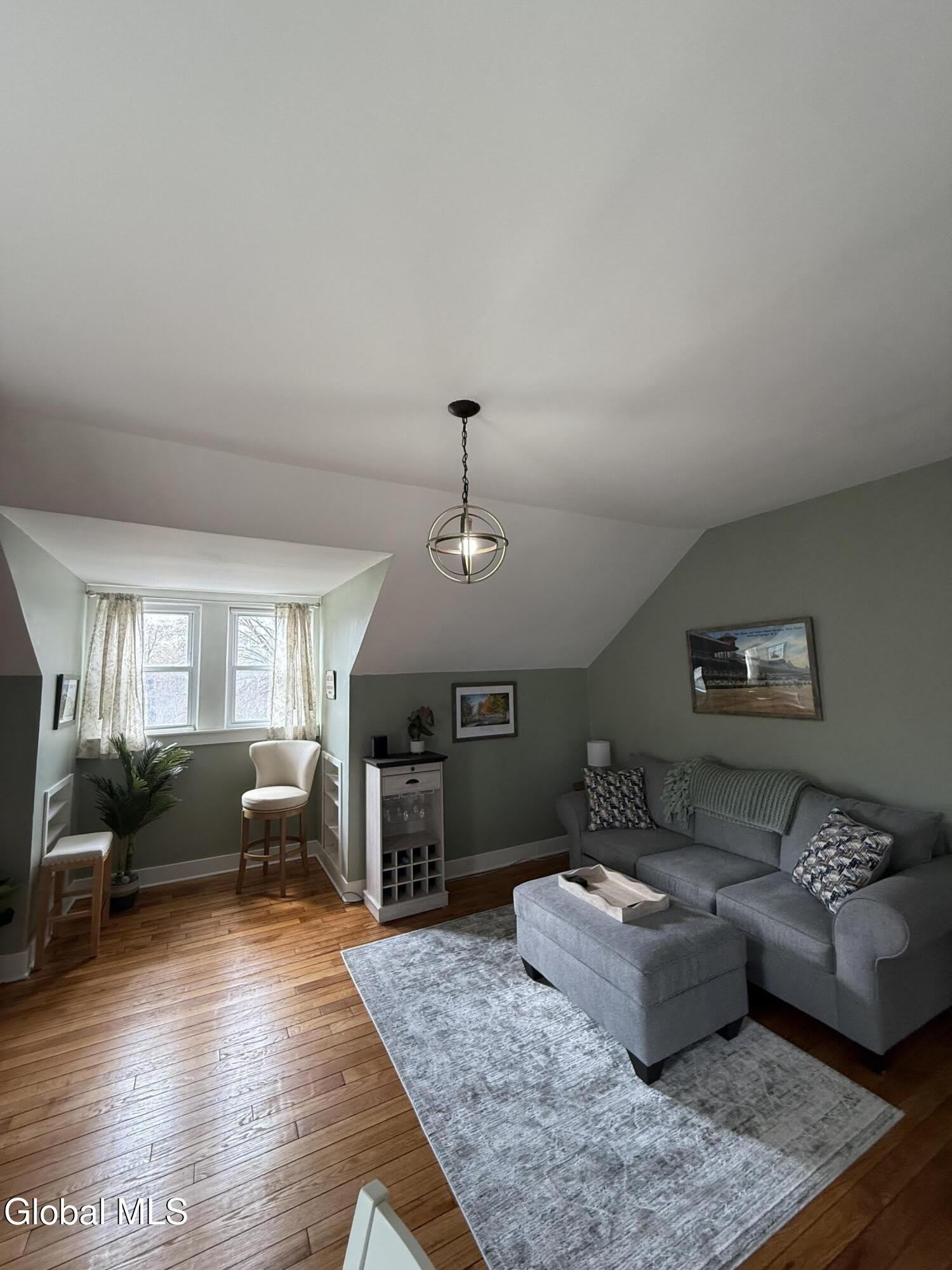 143 Caroline Street – photo 4