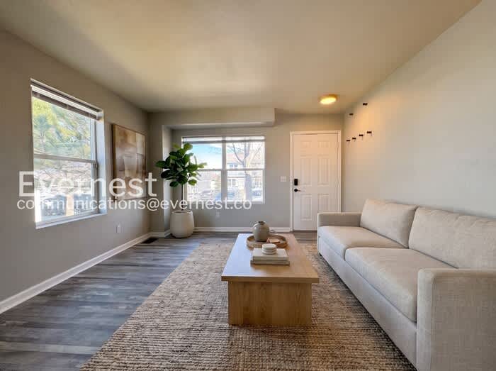 2040 Oakcrest Circle – photo 3