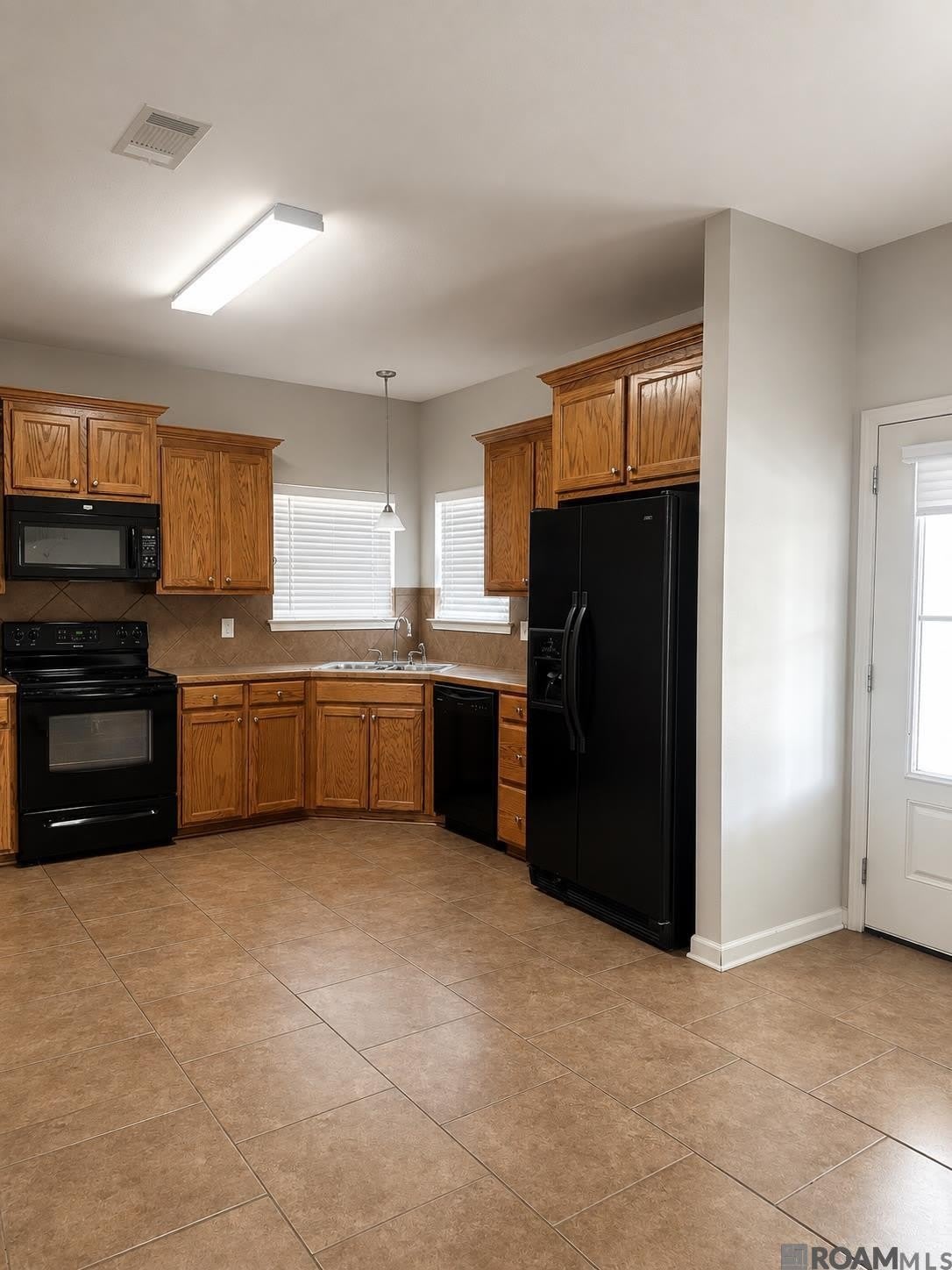 40313 Coldwater Landing Ave – photo 5