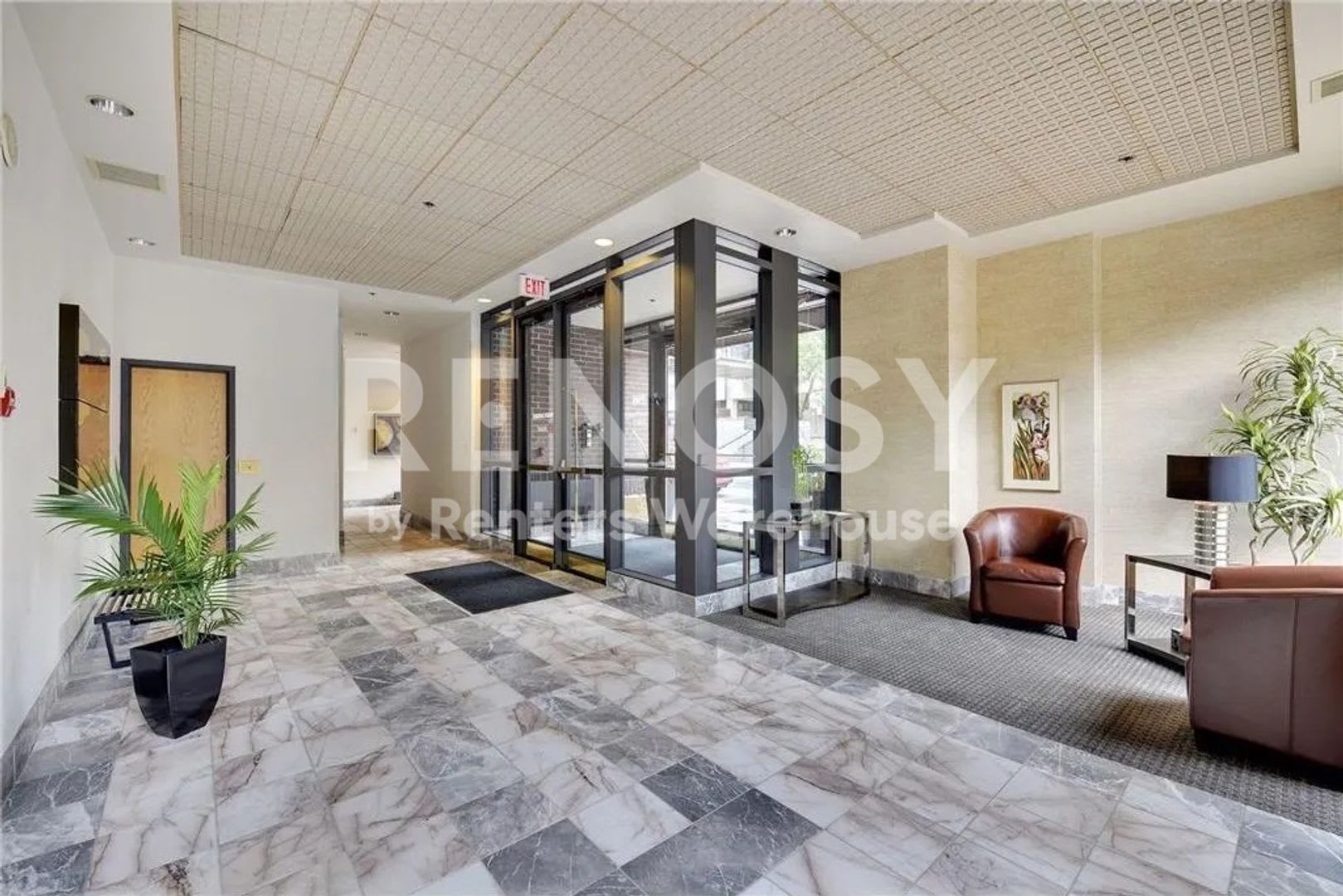 2BD/2BA In St Paul Available Now! – photo 3
