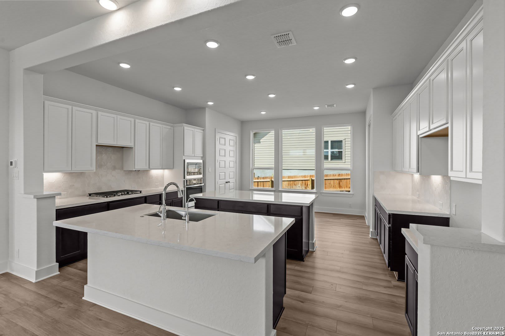 413 HINSDALE RUN – photo 4