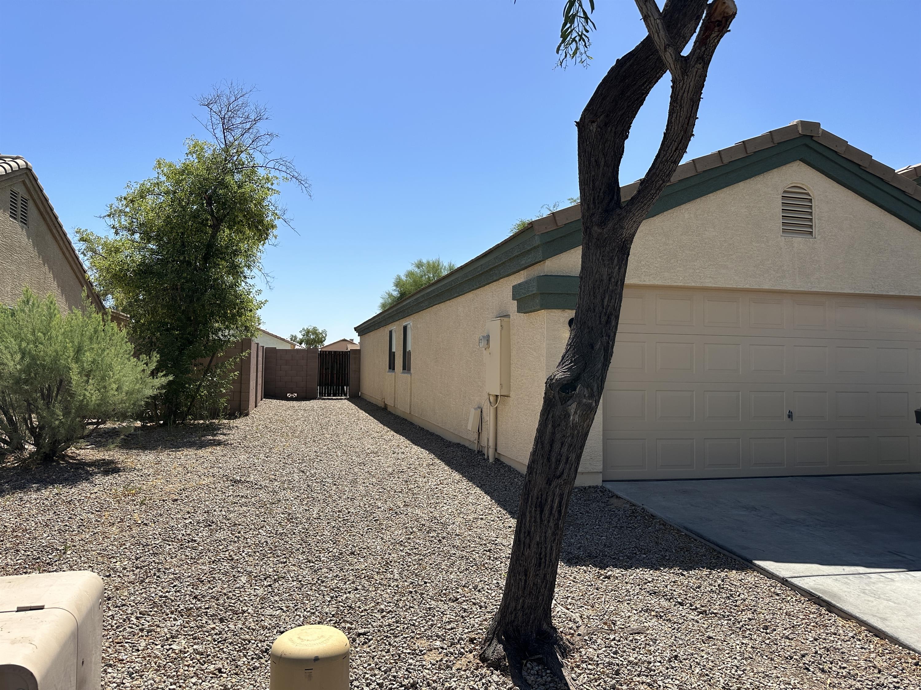 2425 South 159th Lane – photo 3