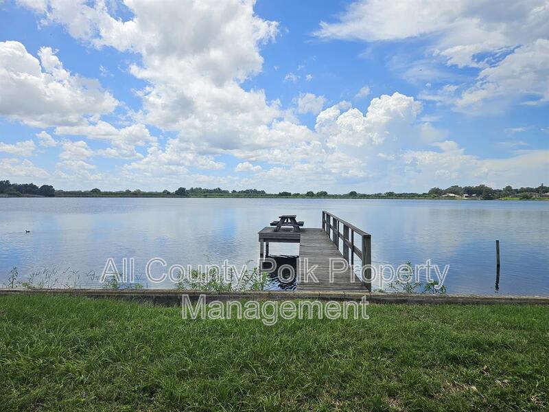 929 S Buena Vista Dr. – photo 2