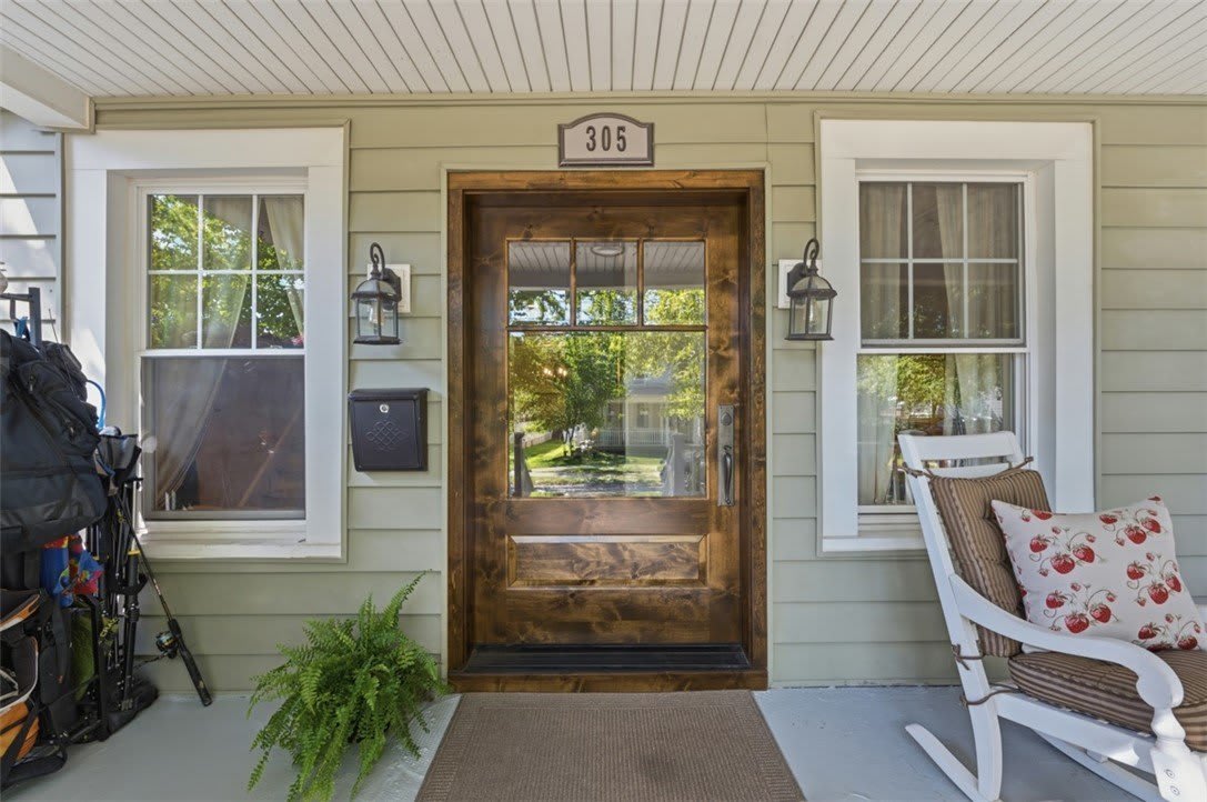 305 Centennial Ave – photo 2