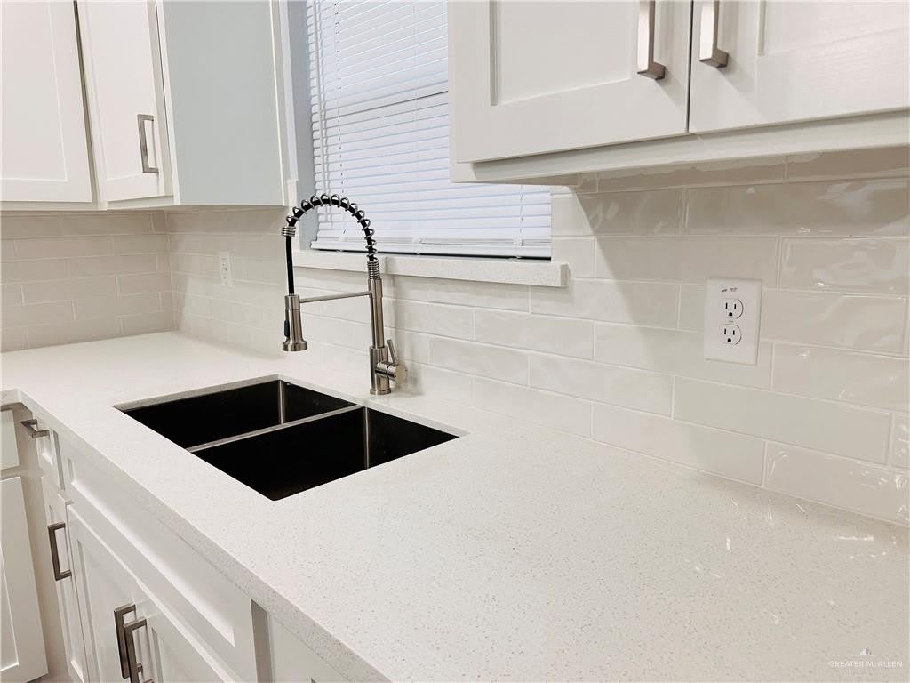 2304 E Viviana Street – photo 5