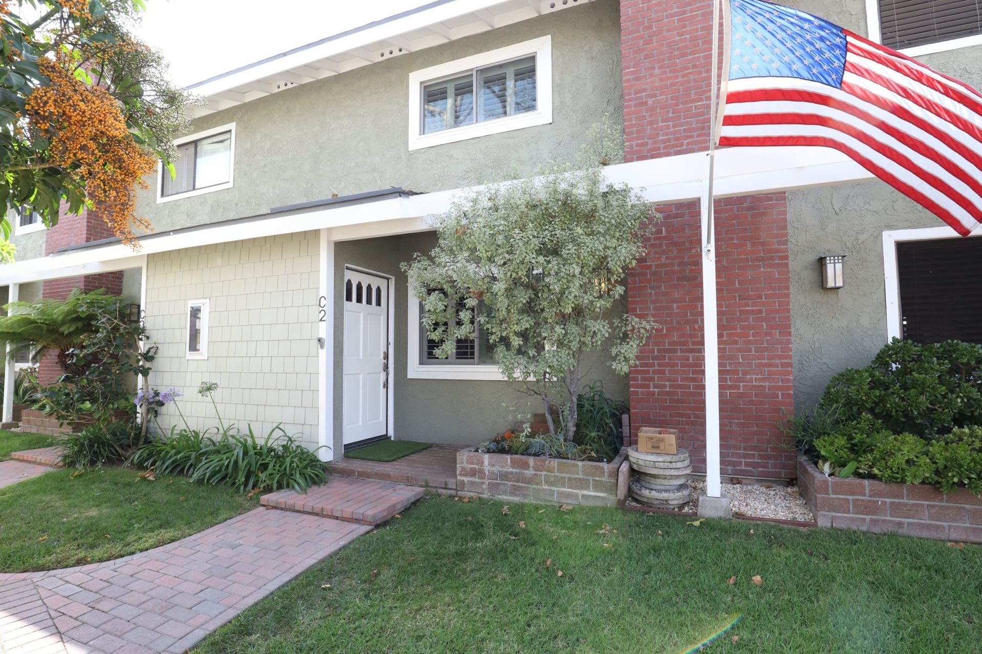 1671 Tustin Ave #C2 – photo 2