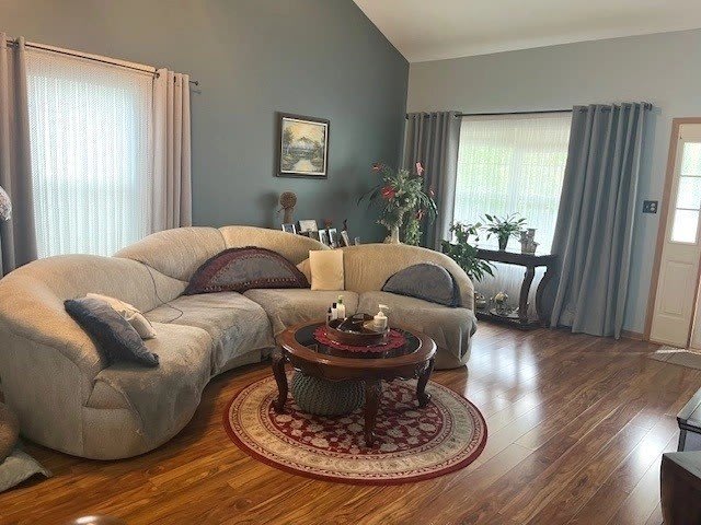 1005 Singer Avenue – photo 3
