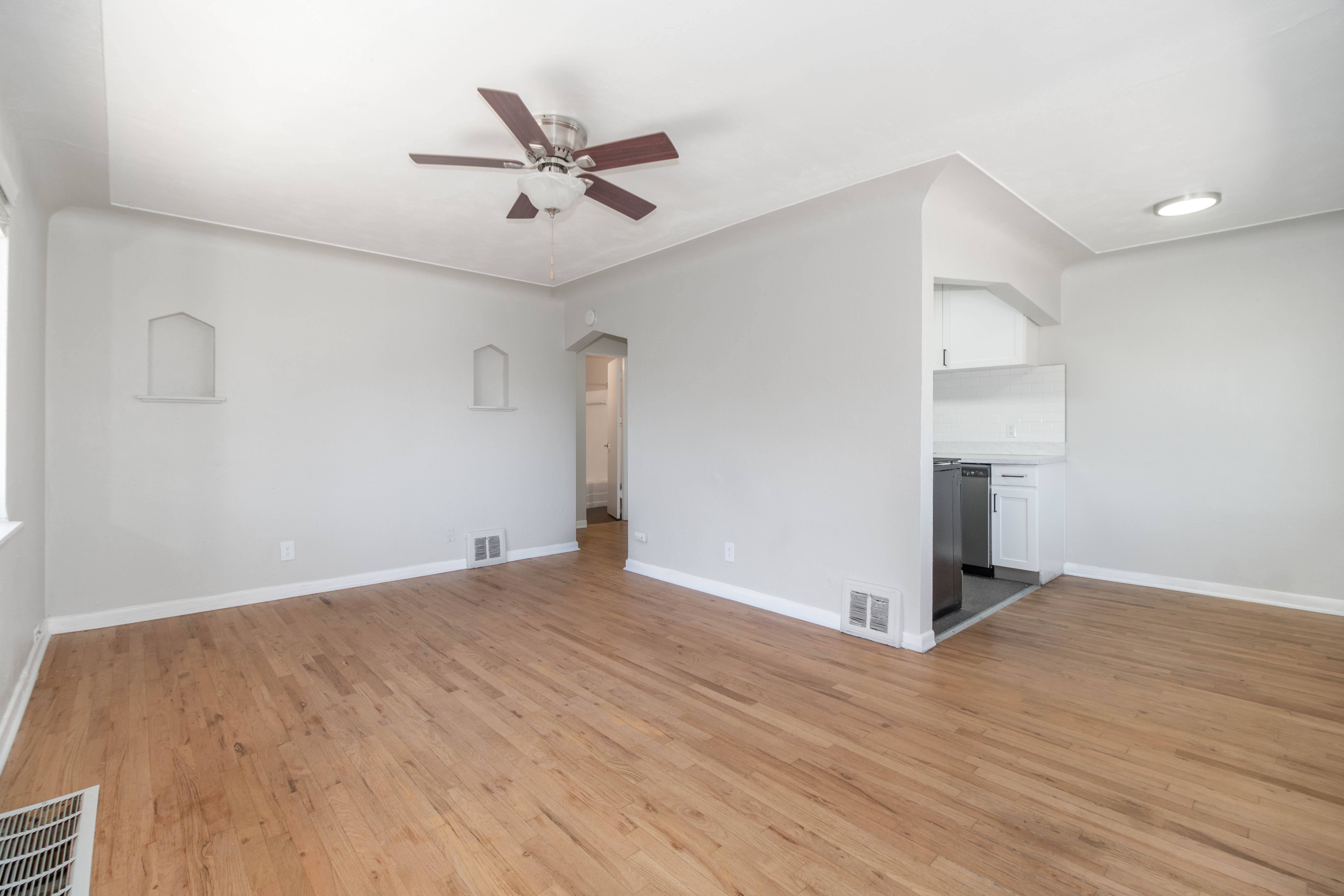 1695 Sheridan Boulevard – photo 5