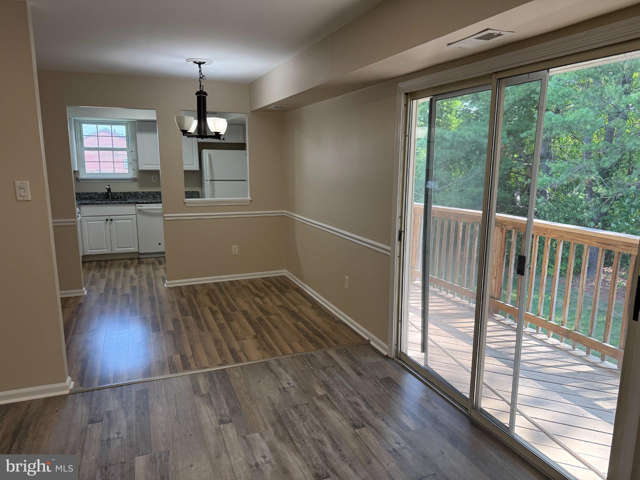 4515 ROSEMARIE Drive – photo 5