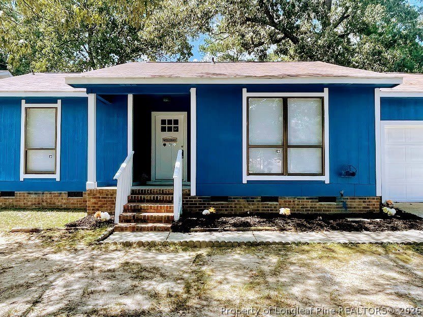 1366 Worstead Drive – photo 2