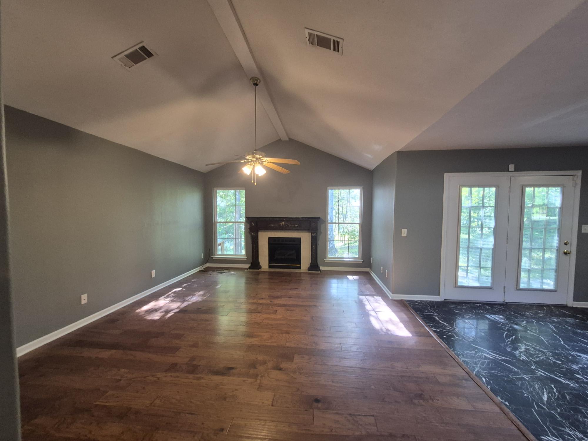 712 Michael Drive – photo 5