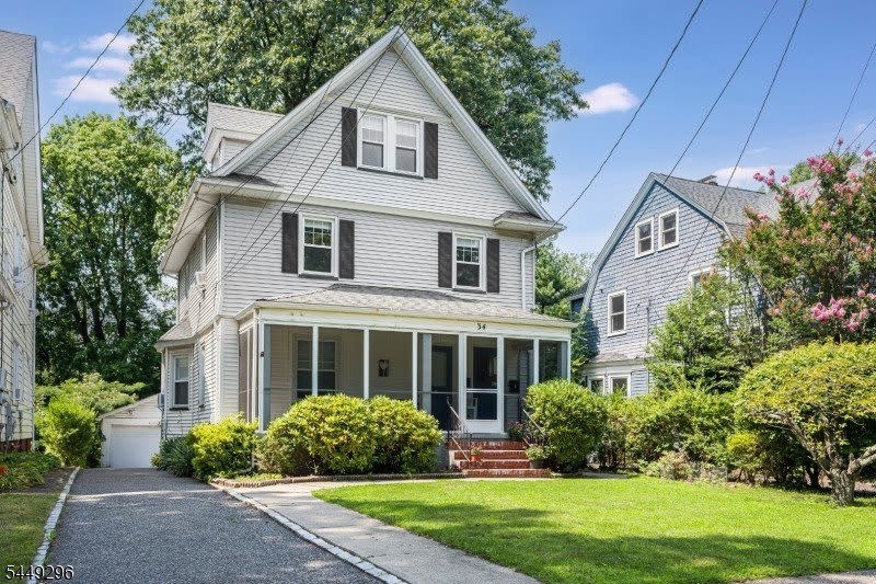 34 Montclair Ave – photo 1