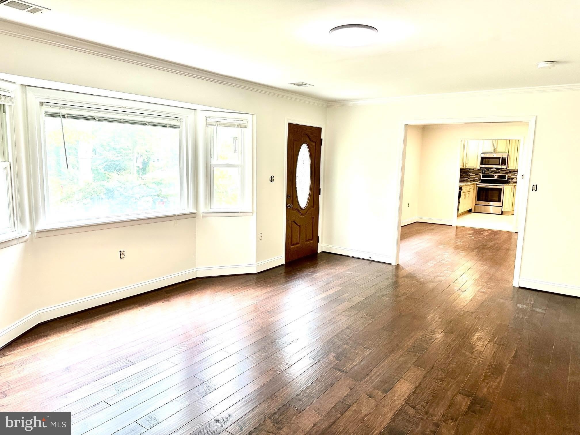 1176 IDYLEWILD Drive – photo 4