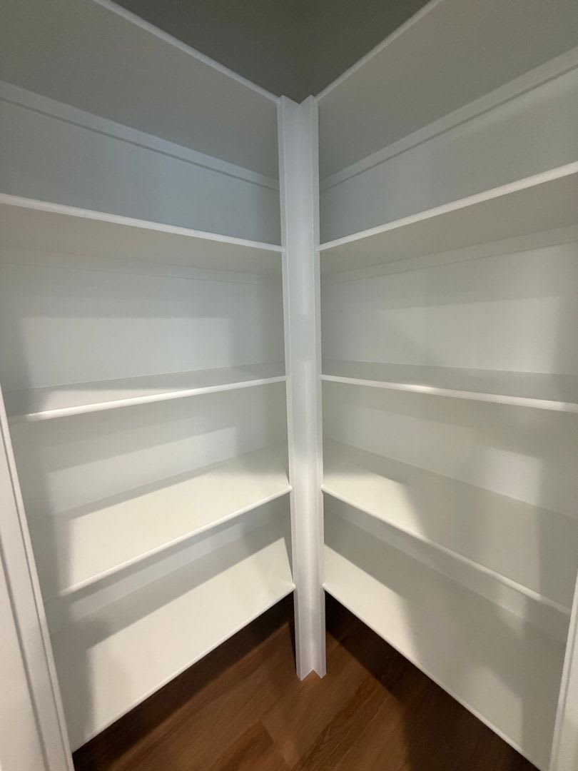 MOVE-IN SPECIAL! High End, New Construction 3 bed, 2.5 ba, EV Charging INCLUDED! – photo 5