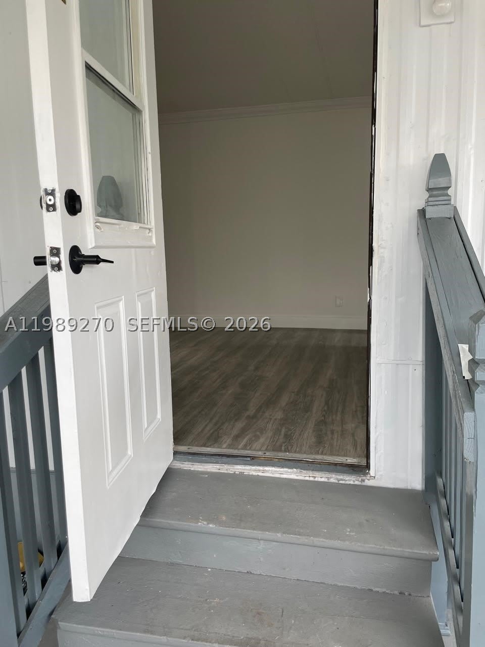13380 SW 9th St – photo 2