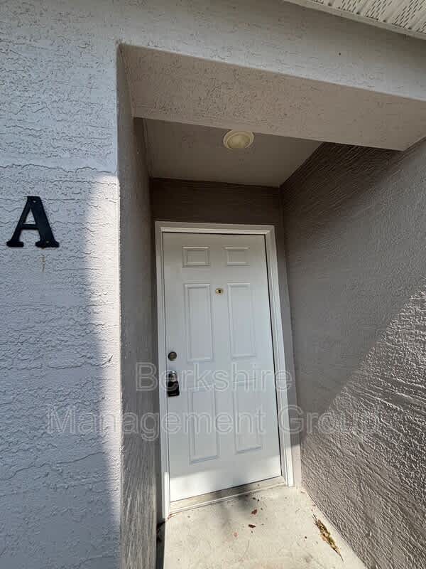 2405 Avenue C Sw – photo 2