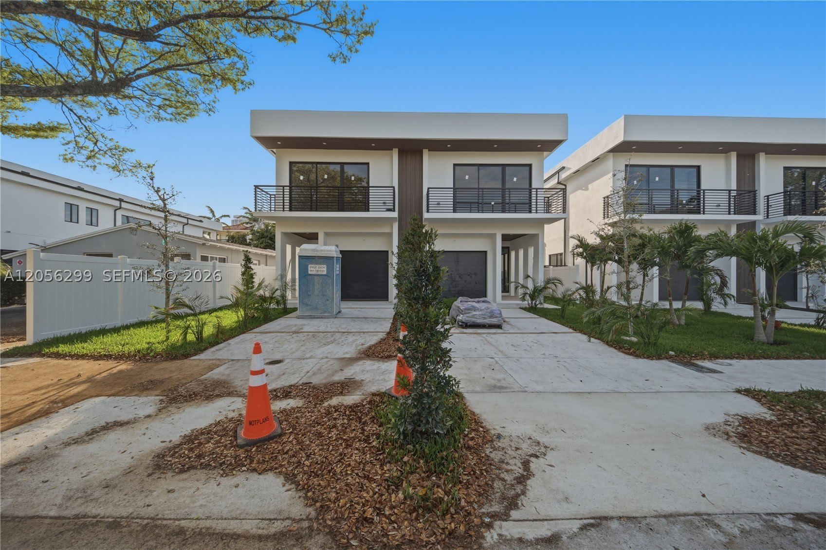 17 SE 12th Avenue – photo 2