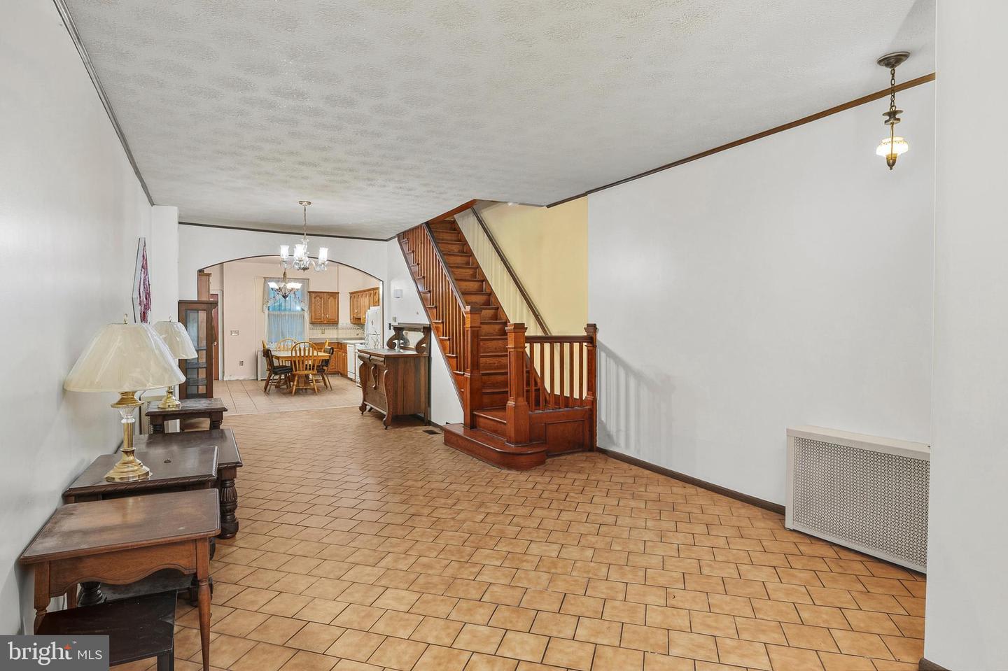 22 South Highland Avenue – photo 4