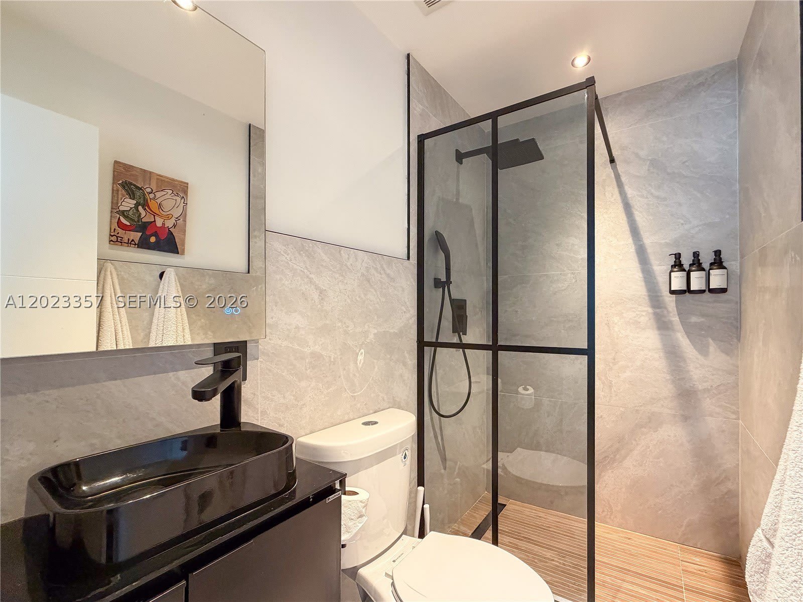 105 SW 4th Ave – photo 2