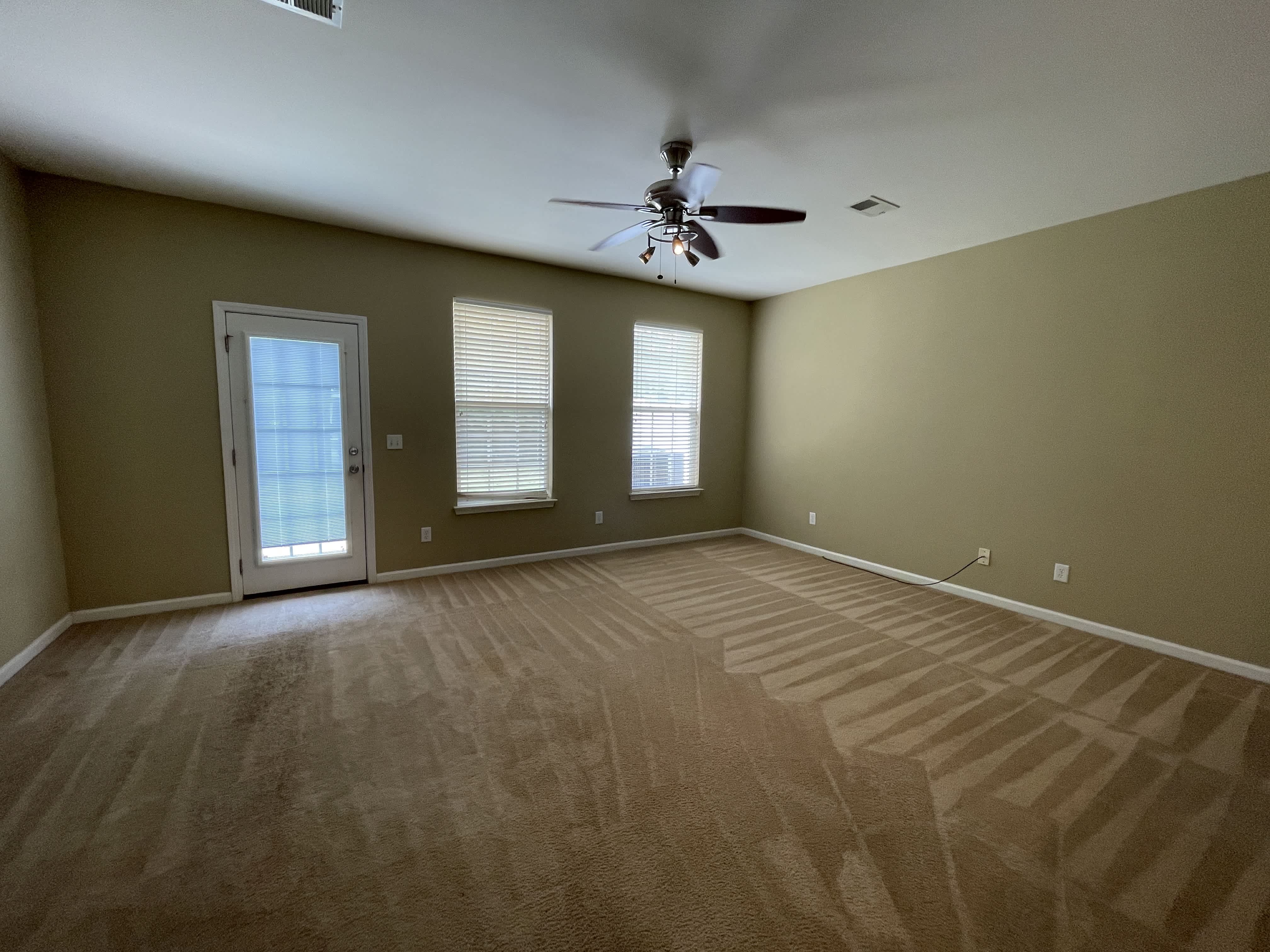 713 Hemingway Cir – photo 4