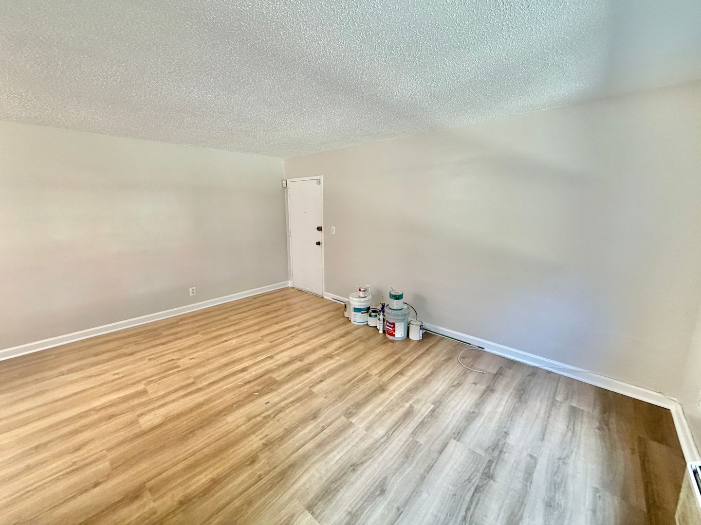 NEW LOWER PRICE! Arlington Gazebo Love, One Bedroom Close to Everything near Ballston – photo 5
