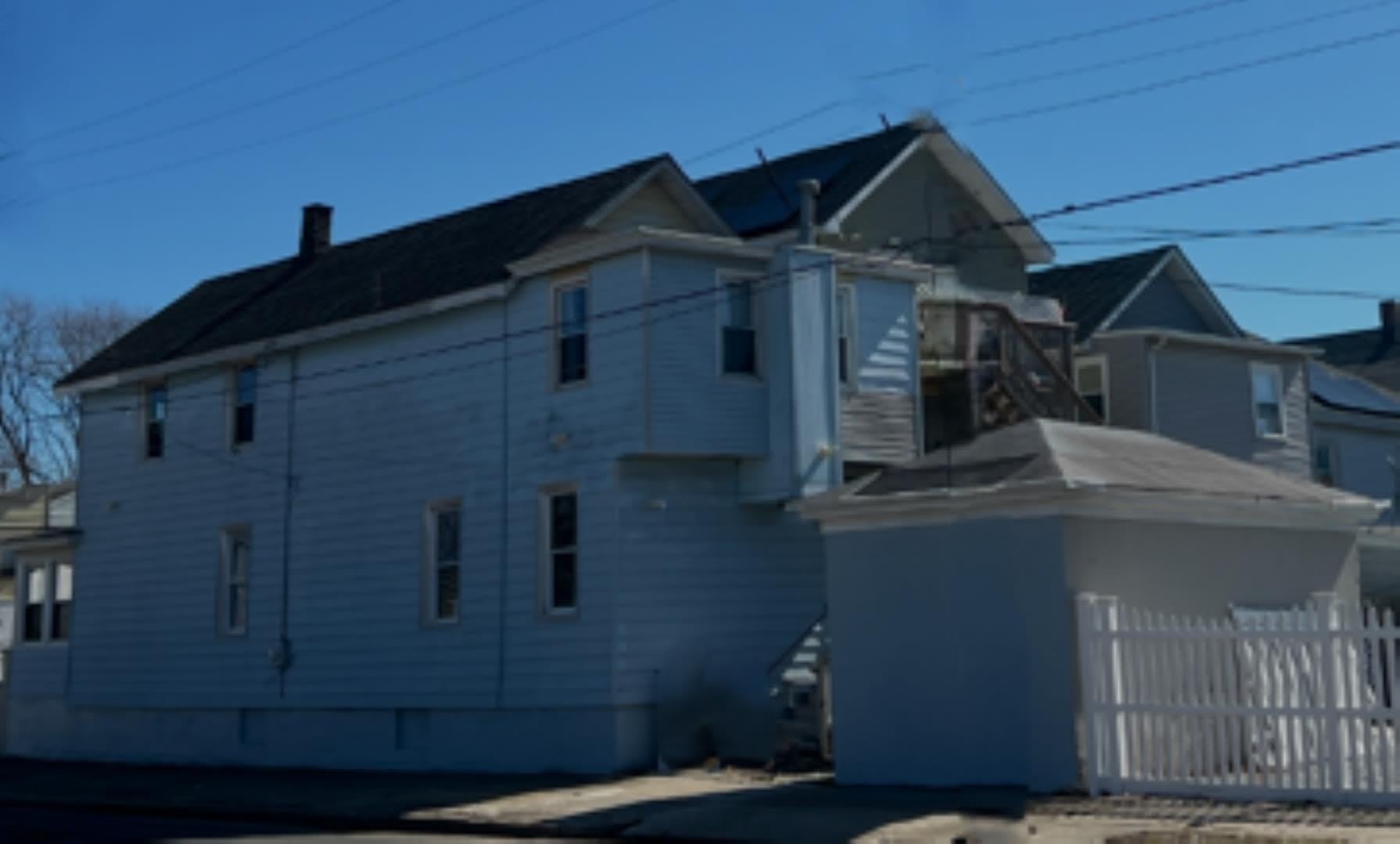 524 N Indiana Ave – photo 4