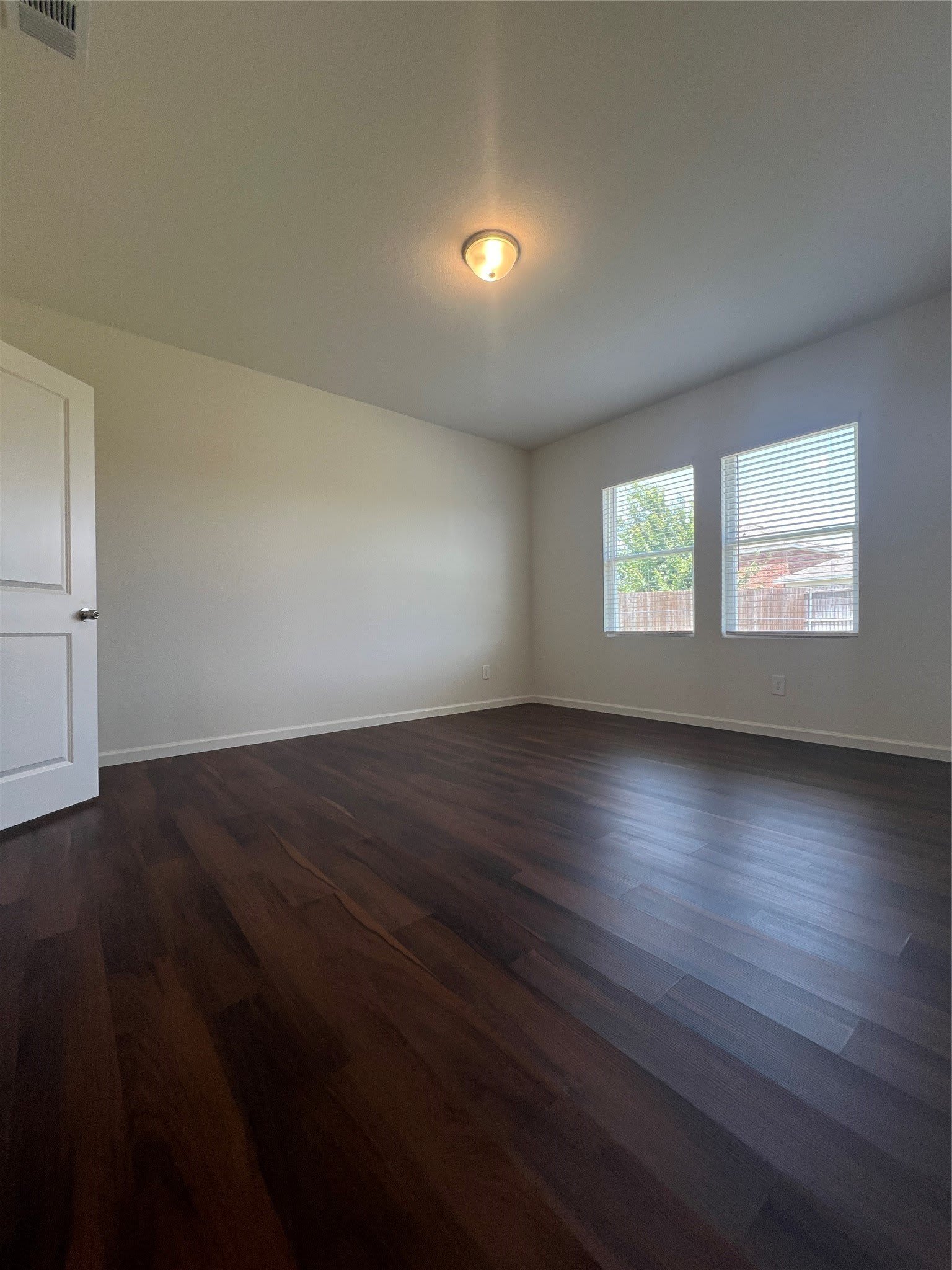 711 Camden Drive – photo 4