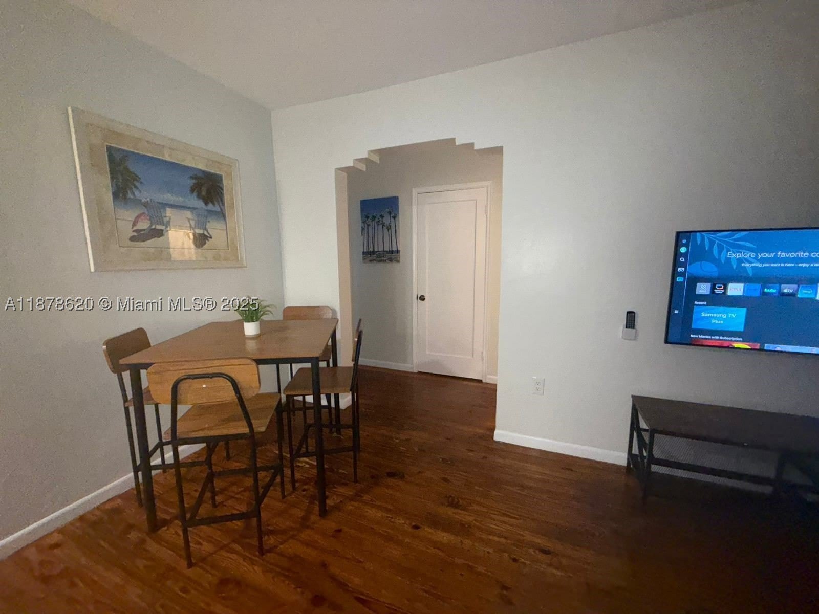 1289 Marseille Dr – photo 5