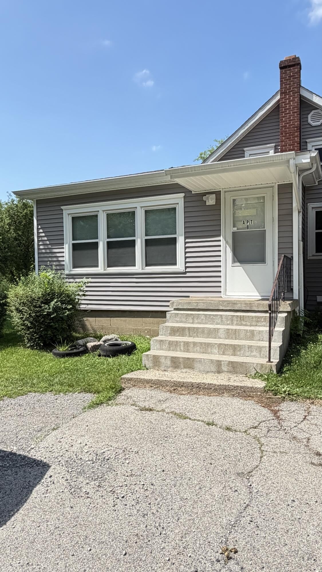 9757 W M-50 – photo 3