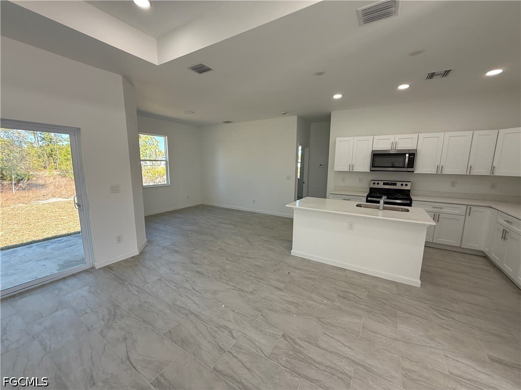 1115 Cove Street E – photo 3