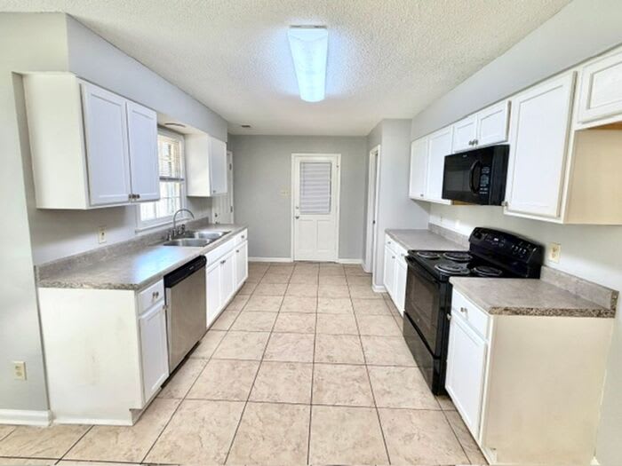 7194 Germantown Trail – photo 5