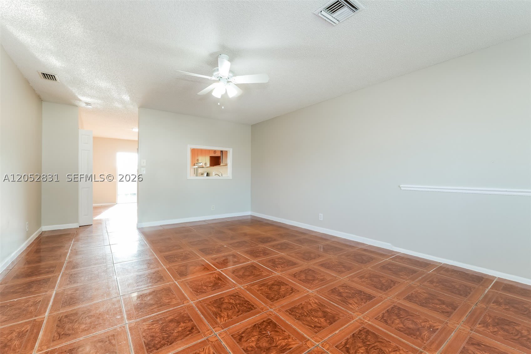 6004 Westfall Rd – photo 3