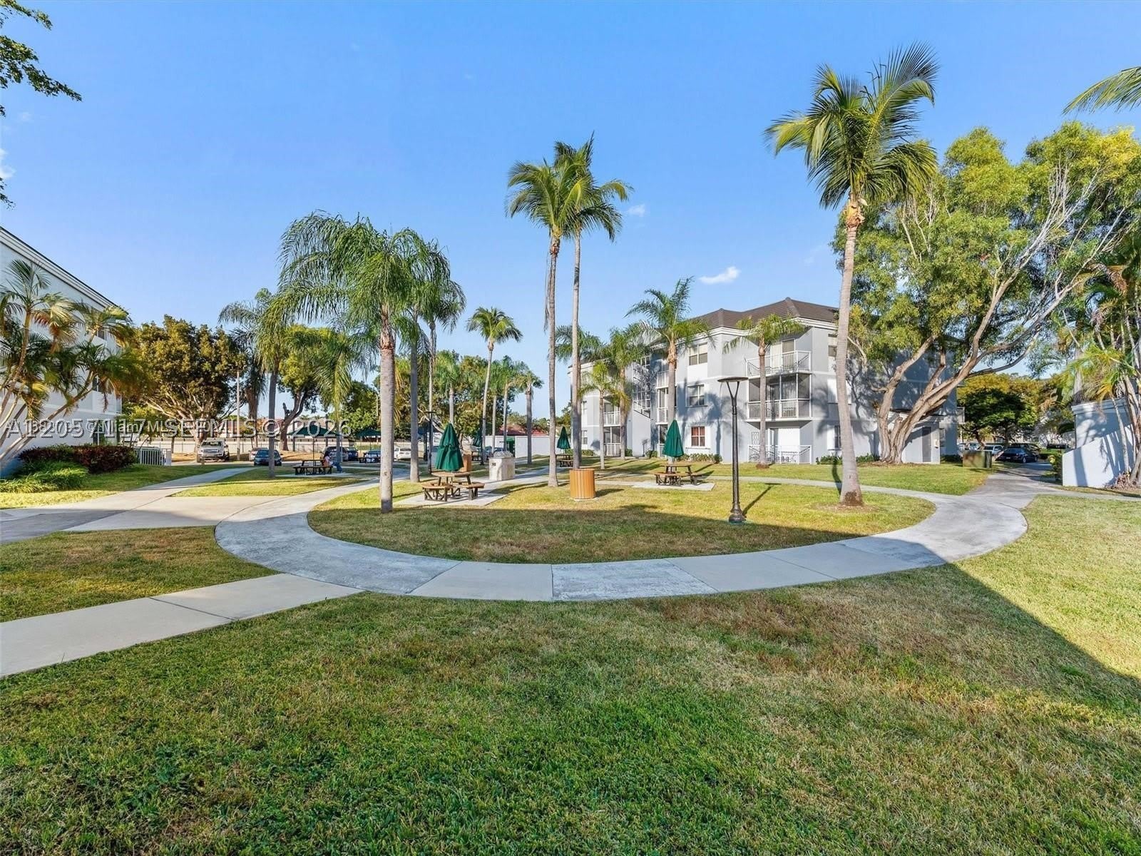 8670 Sw 212Th St – photo 3