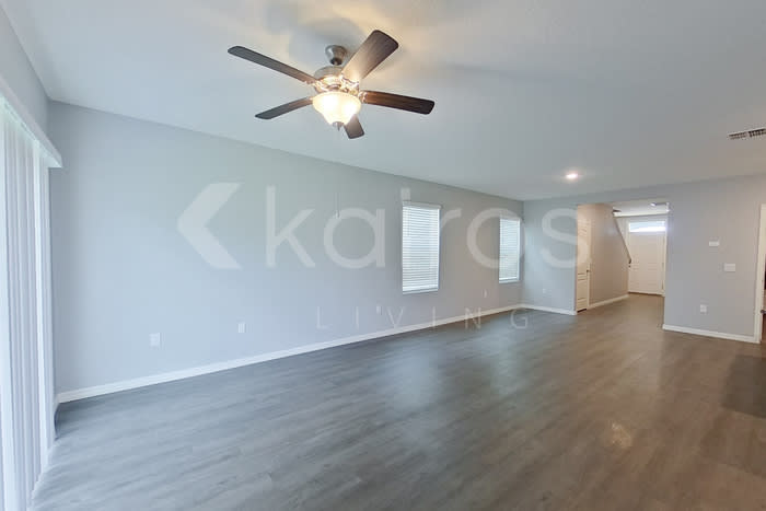 32217 Edson Avenue – photo 5