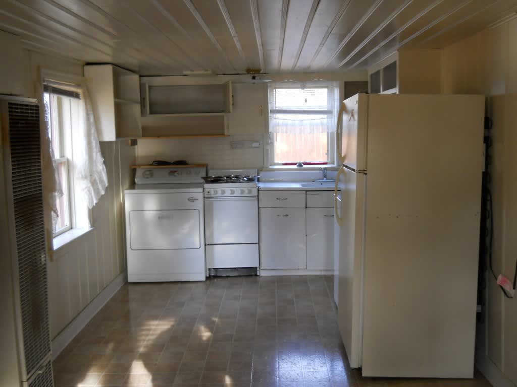 1 Bedroom 1 Bath Home – photo 3
