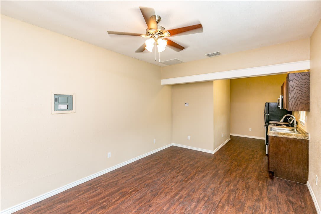 1005 Furman Avenue – photo 2