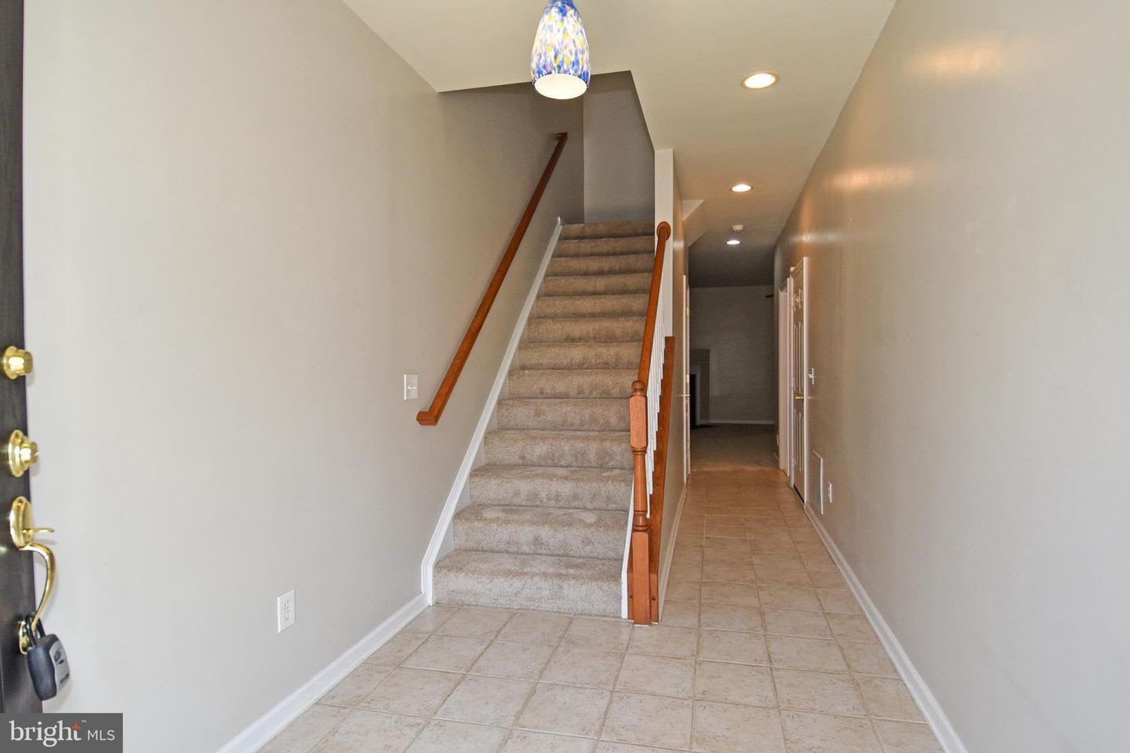 Welcome To This Beautifully Appointed Alexandria Residence Where Contemporary Design And Everyday Comfort Come Together In One Of Northern Virginia S Most Desirable Locations – photo 4