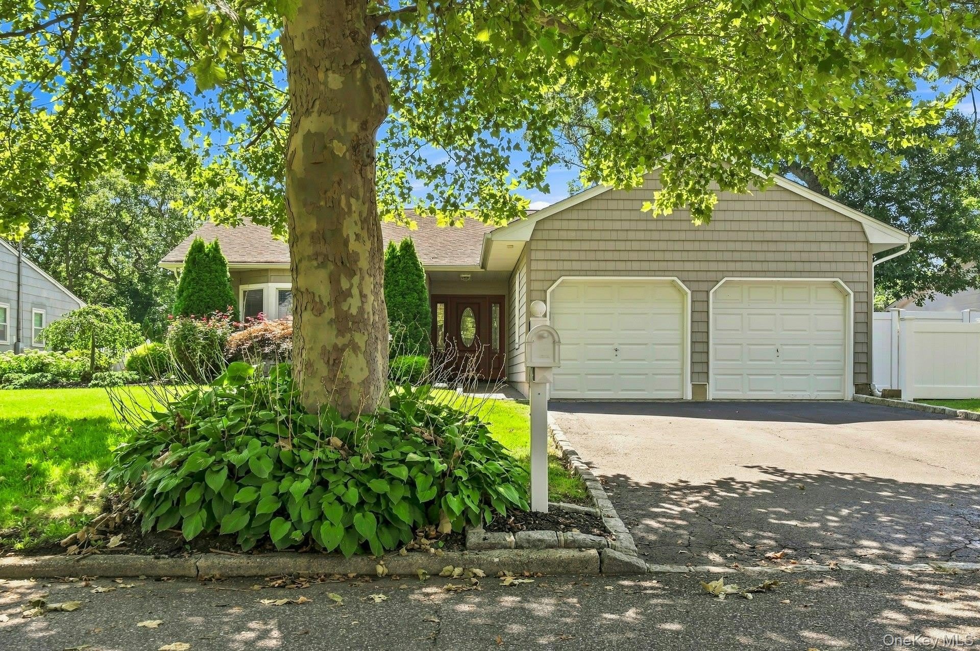 8 Marlan Court – photo 4