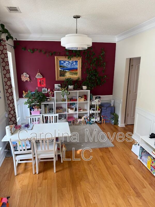 510 Grafton Ct. – photo 4