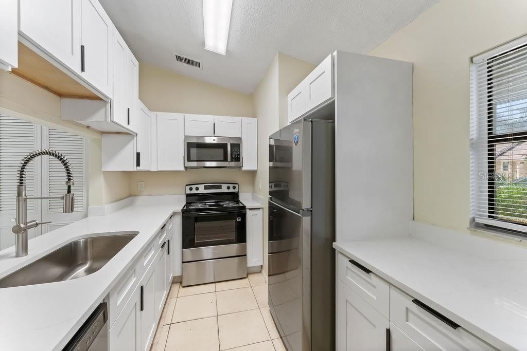 918 Otto Villa Place – photo 4