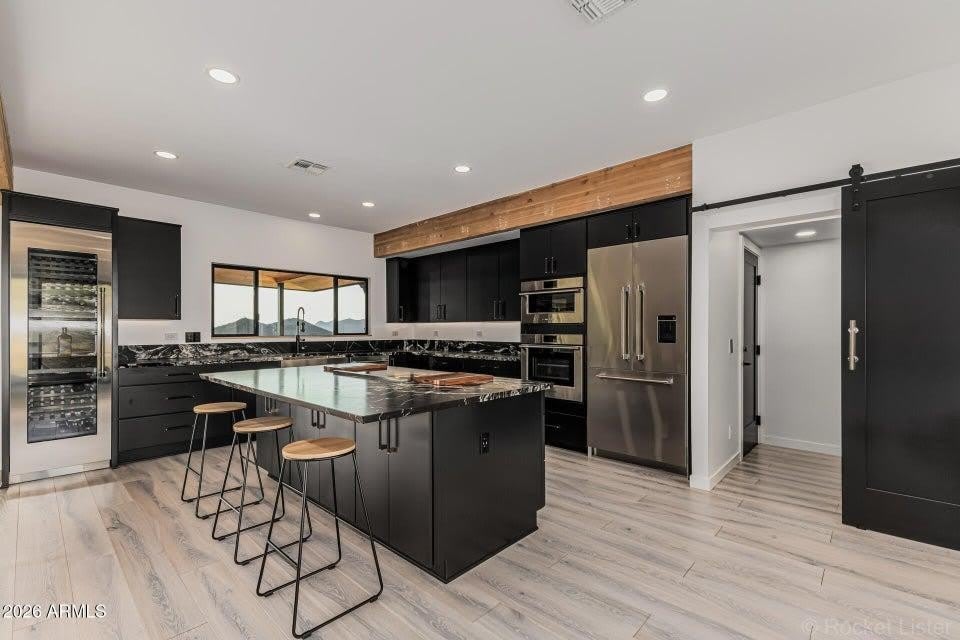6111 E Victoria – photo 4