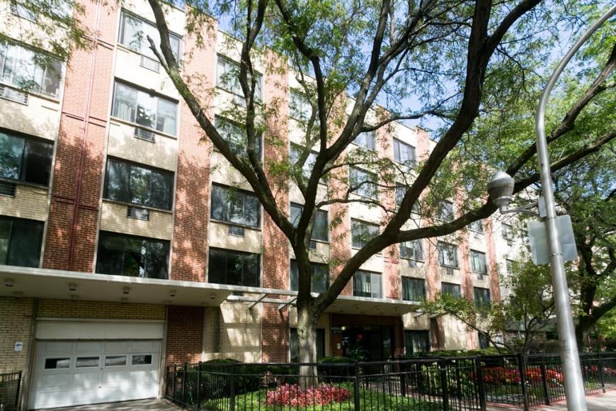 538 Roscoe – photo 1