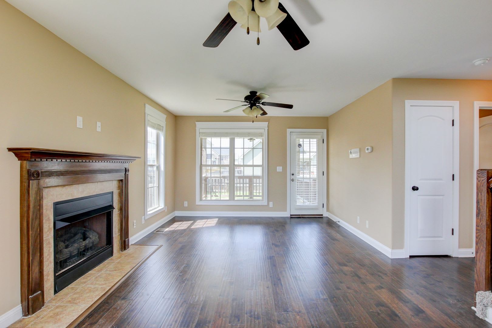 Beautiful Two Story Home With Hardwood Flooring and Fireplace – photo 2
