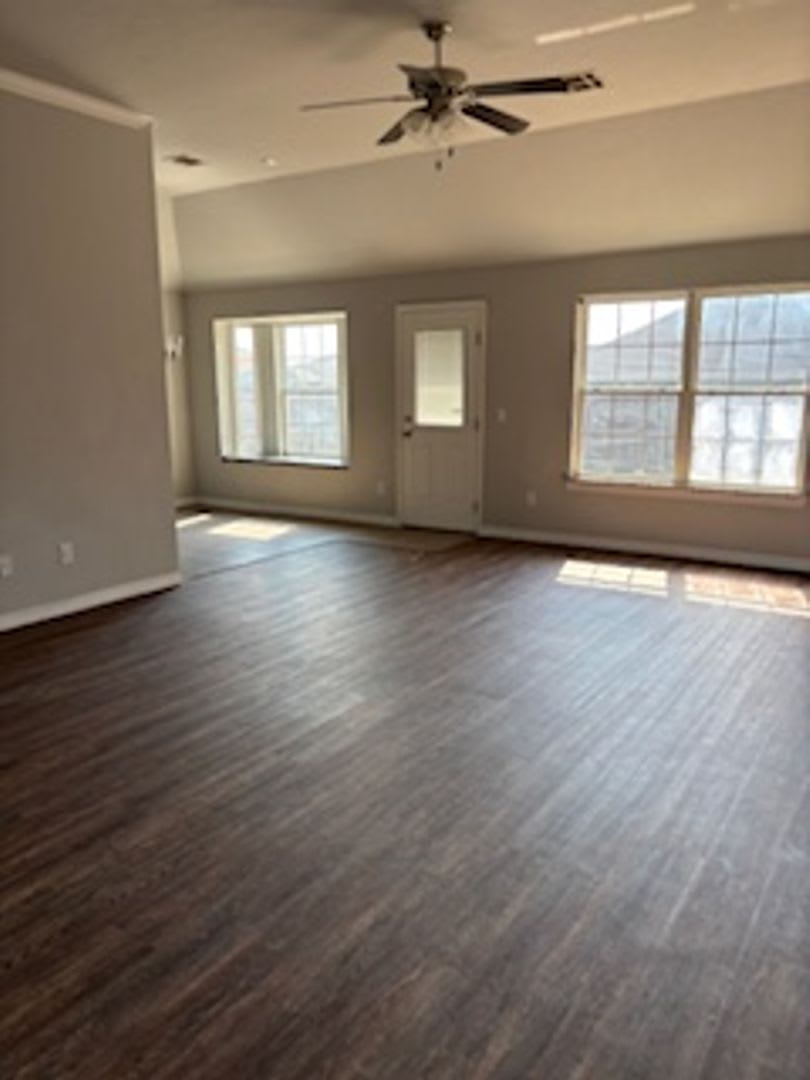 2409 Truitt Street – photo 4