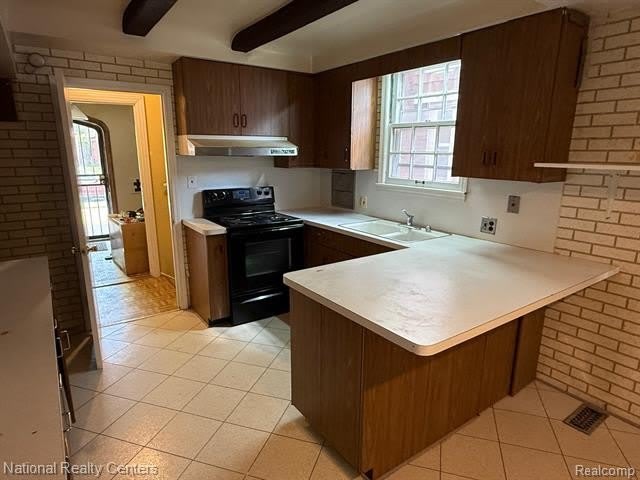 16217 Greenview Avenue – photo 2