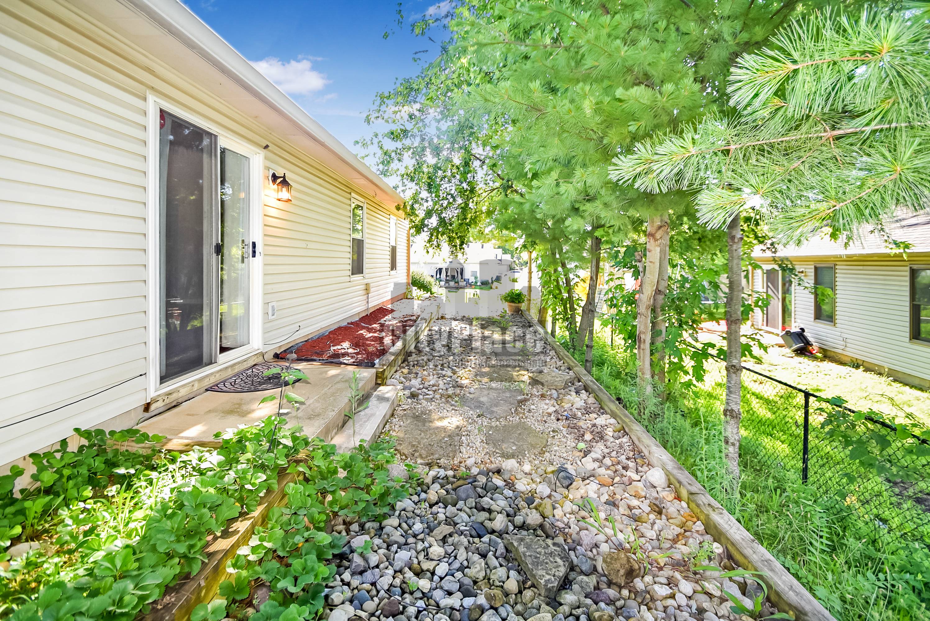 4617 Welton St – photo 5