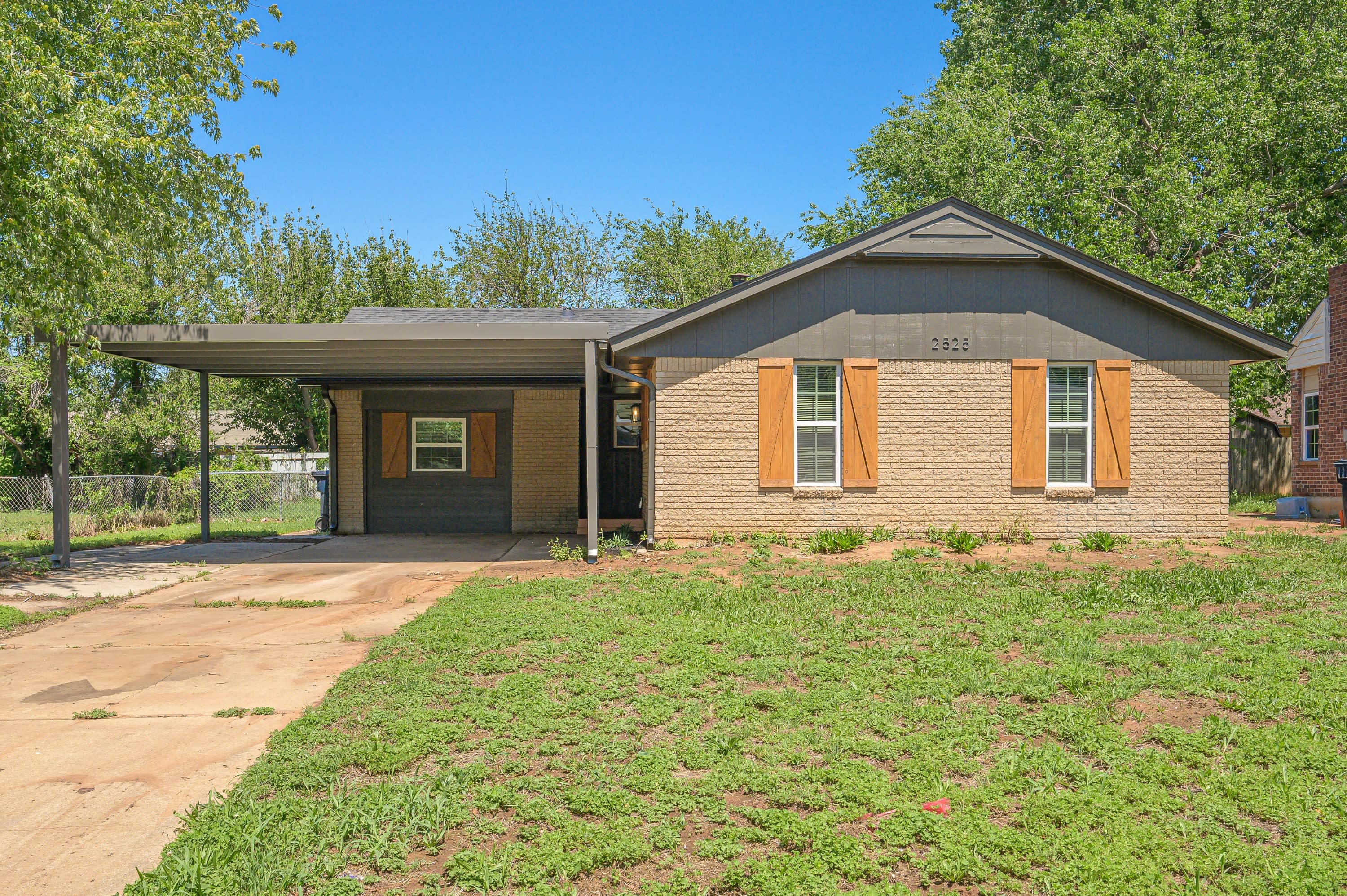 2525 Southeast 47th Street – photo 1