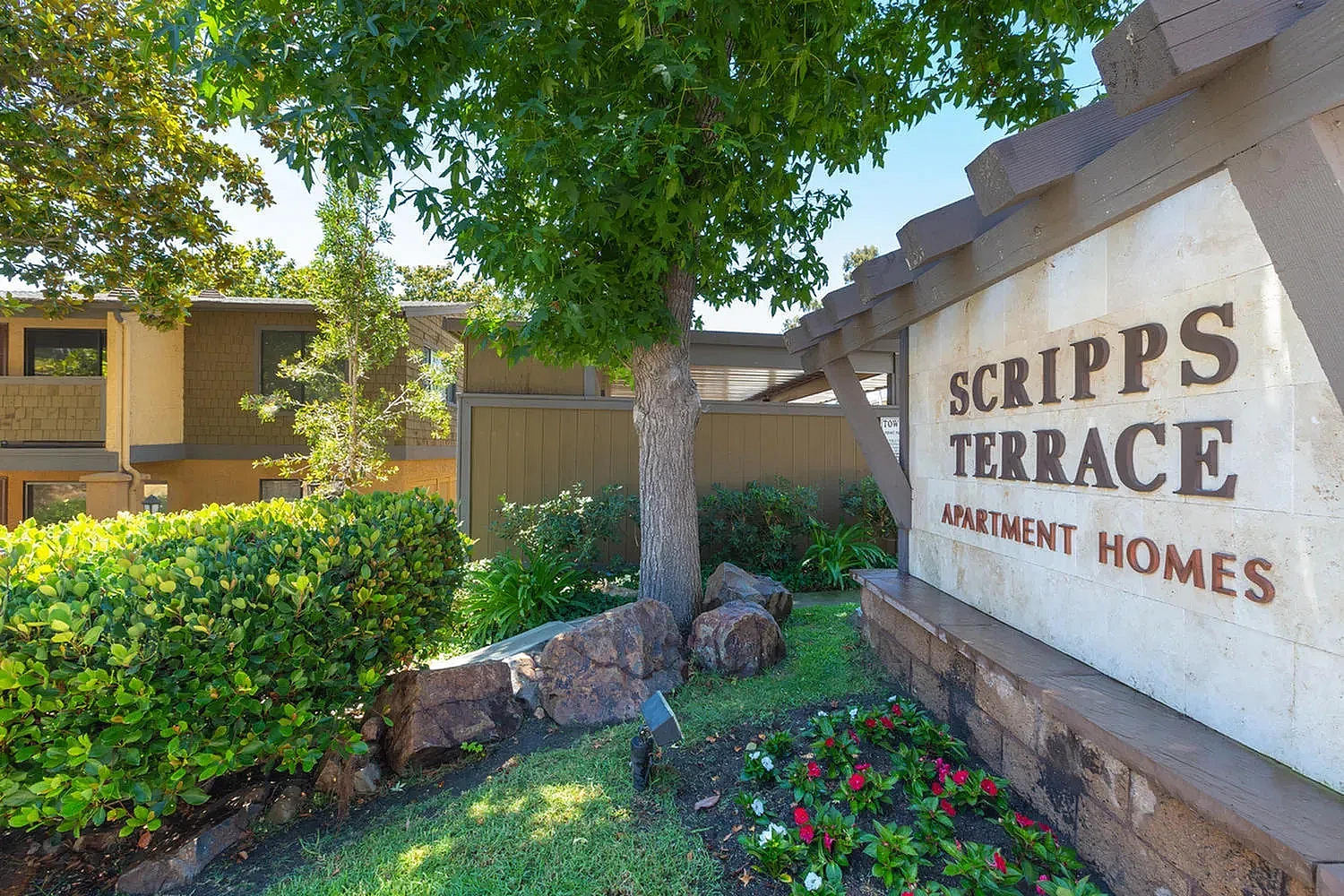 Elan Scripps Terrace – photo 1